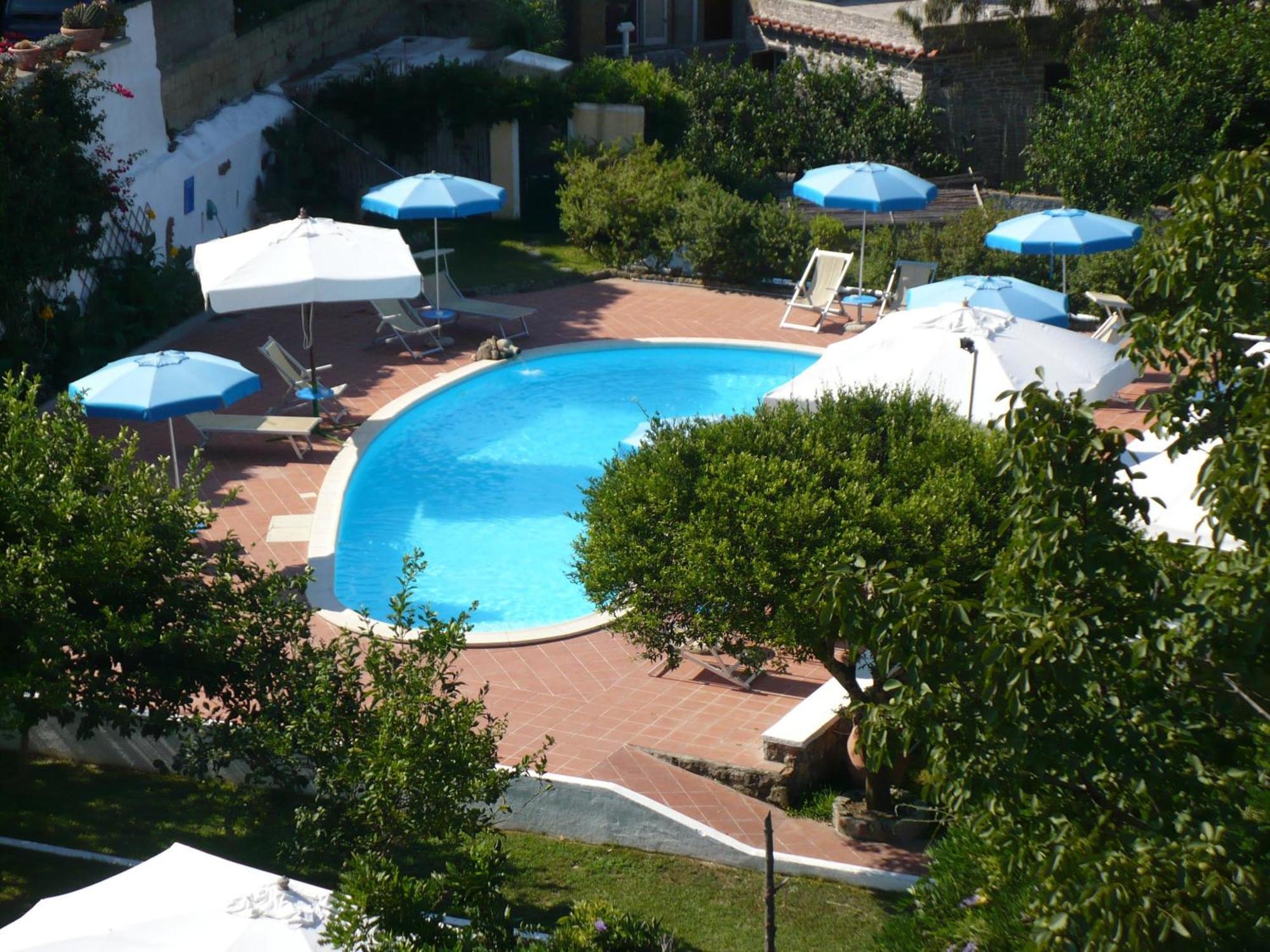Hotel Savoia Procida Exteriör bild